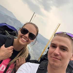 Meet your Posher, Lauren